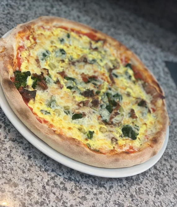 Frische Empire Pizza